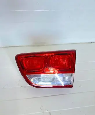 KIA Sorento Rear/tail lights 92404-C5010