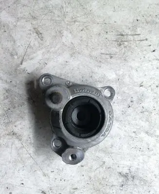 Volvo XC70 Rear coil spring rubber mount 08646093