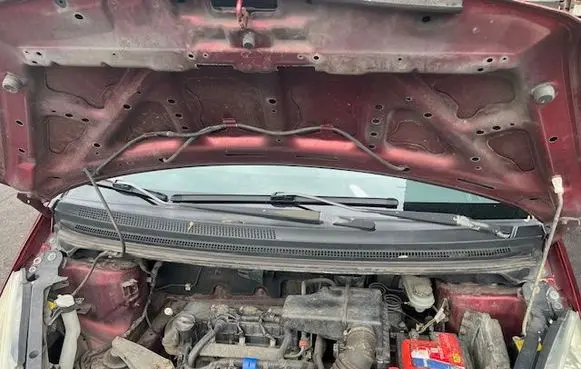 Mitsubishi Colt Wiper trim 