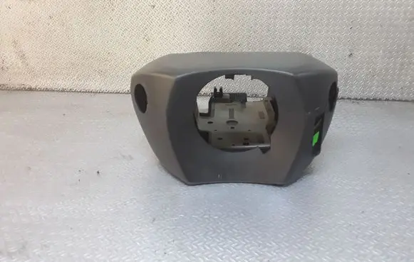 Renault Megane III Steering wheel column trim