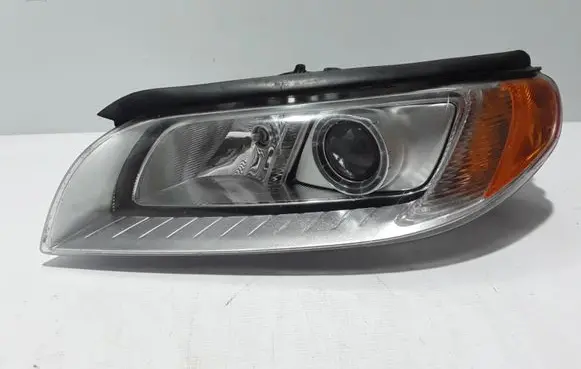 Volvo S80 Headlight/headlamp 31214347