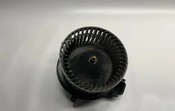 BMW 2 F22 F23 Interior heater climate box assembly 958225 921557