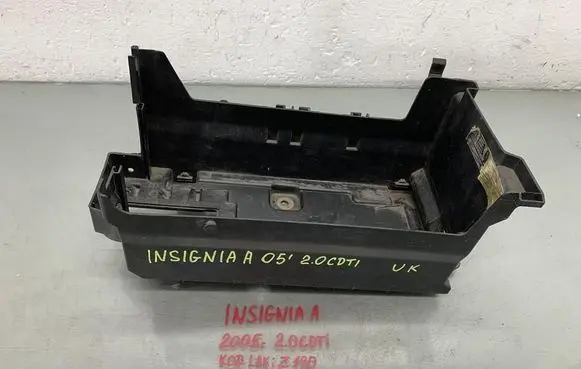 Opel Insignia A Battery box tray 22758071