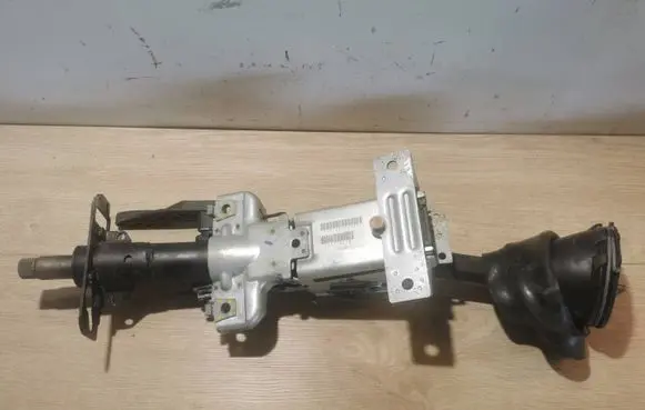 Volvo XC90 Steering wheel axle P30776175 T400504465