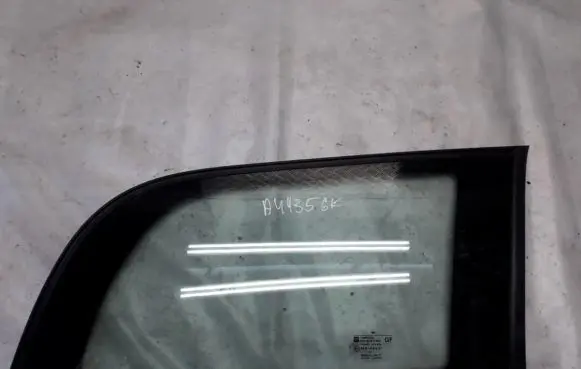 Opel Astra G Rear side window
