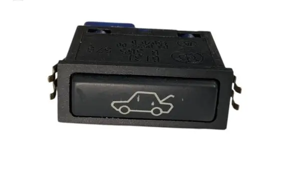 BMW X5 E53 Tailgate opening switch 8365579 61318365579