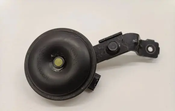 Hyundai Kona I Horn signal 96630CM600