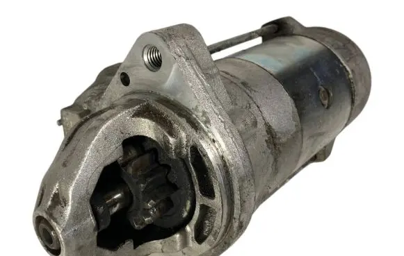 BMW 5 E60 E61 Starter motor 7788680