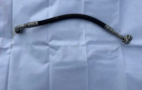 Skoda Fabia Mk2 (5J) Air conditioning (A/C) pipe/hose 6R0820721J 33000218 21971