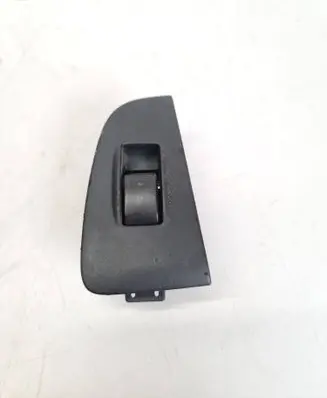 Toyota Avensis T250 Electric window control switch 7423105140 8655