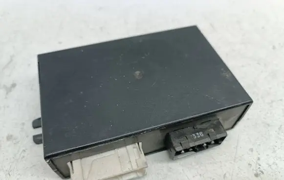 BMW Z3 E36 Door central lock control unit/module 61358368173 55892110 8368173