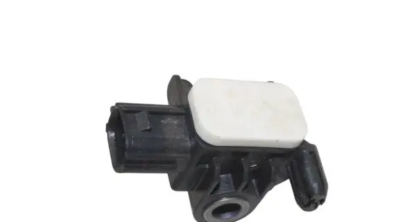 Mitsubishi Outlander Airbag deployment crash/impact sensor 8651A166