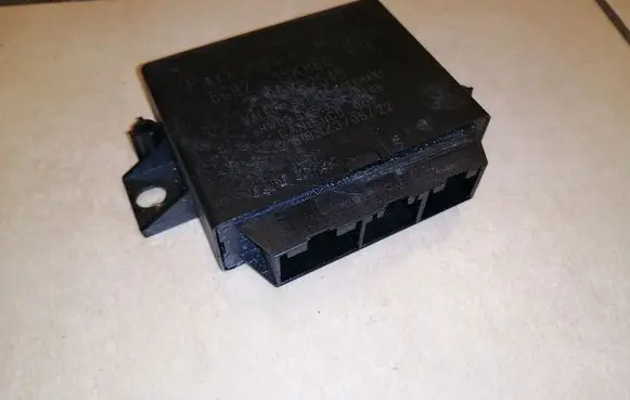 Volvo V70 Parking PDC control unit/module 30682548