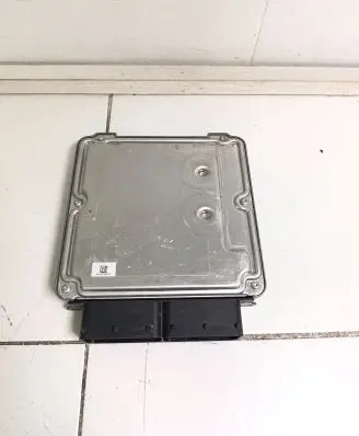 Audi A7 S7 4G Engine control unit/module 4G0907401F 0281017722 1039S46468