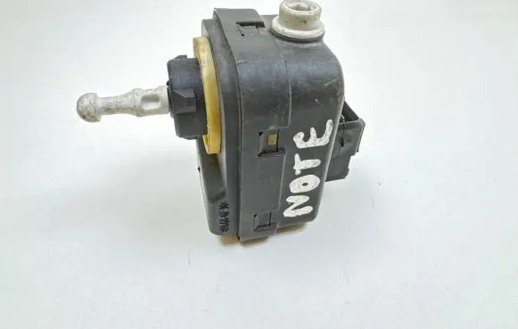 Nissan Note (E11) Headlight level height control switch PA66GF30
