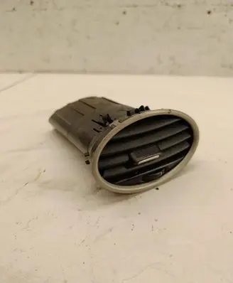 Ford Focus Dash center air vent grill 4M51A014L21D 4M51A014L21BC