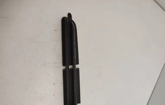 BMW 5 E34 Front bumper shock/impact absorber 51118226611