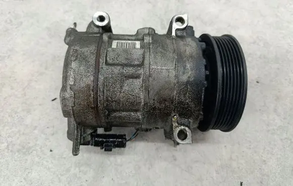 Peugeot 5008 Air conditioning (A/C) compressor (pump)