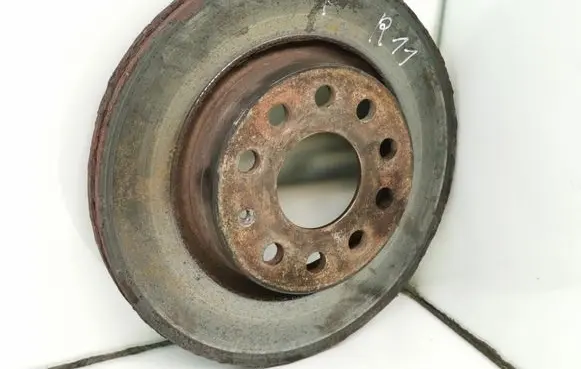 Audi A3 S3 A3 Sportback 8P Front brake disc