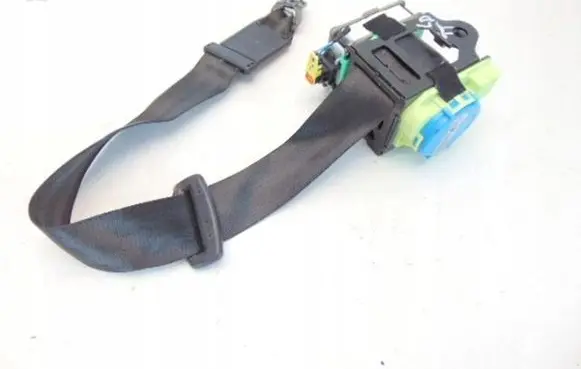 Audi TT TTS Mk2 Front seatbelt 8J8857705