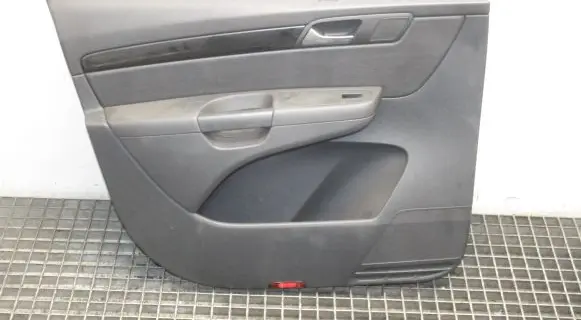 Seat Alhambra (Mk2) Front door card panel trim