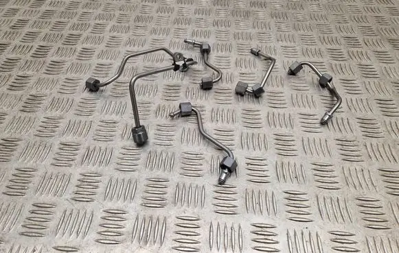 Mercedes-Benz A W177 Fuel injector supply line/pipe 