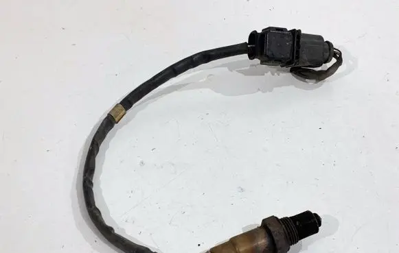 Volkswagen Jetta VI Lambda probe sensor 07C906262