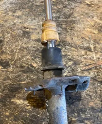 KIA Sportage Front shock absorber/damper 54660F1010