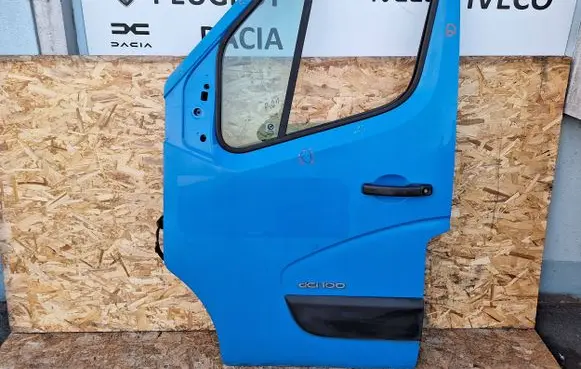 Renault Master III Front door