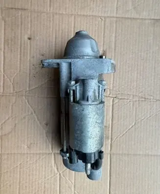 Opel Insignia B Starter motor 55581293