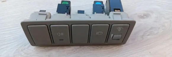 KIA Opirus Headlight level height control switch 93300-3F270