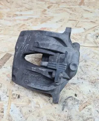 Mercedes-Benz E W211 Front brake caliper Z06028295