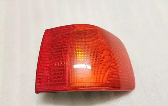 Audi A6 S6 C4 4A Rear/tail lights 138008