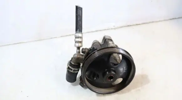 Chevrolet Cruze Power steering pump