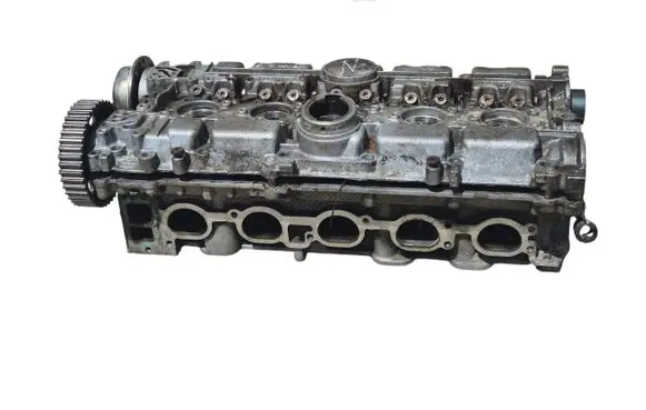 Volvo XC70 Engine head 1001837003
