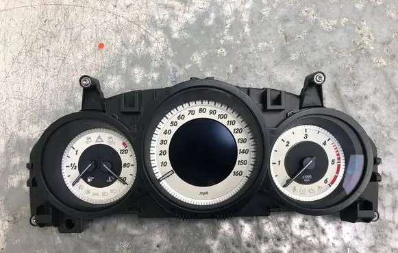 Mercedes-Benz E W212 Speedometer (instrument cluster) A2129007329BILI A2129007329