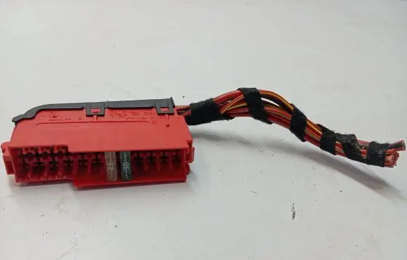Porsche Macan (95B) Fuse module 8K0941824E