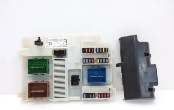 Volvo XC60 Fuse module 31254837AC AG9T14C256HC