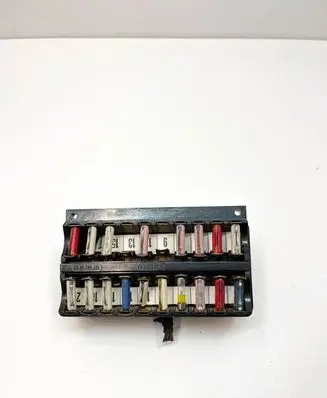 Mercedes-Benz SLC C107 Fuse module A1075400450 1075400450