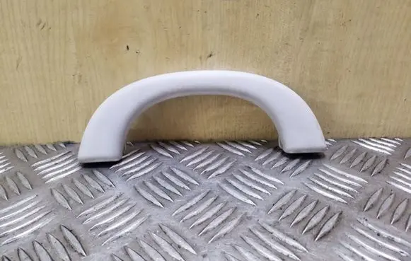 Mercedes-Benz E W211 Front interior roof grab handle A2118100051