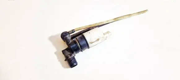 Peugeot 307 Windscreen/windshield washer pump