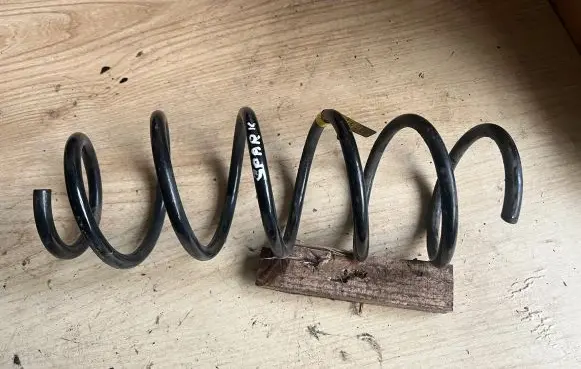 Chevrolet Spark Front coil spring 96682474