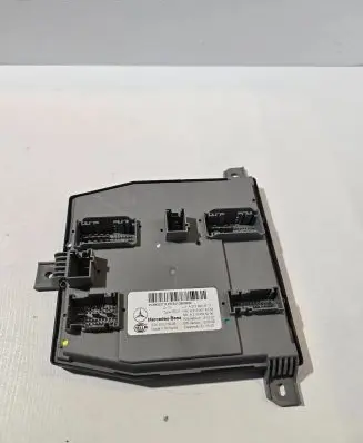 Mercedes-Benz E W213 Comfort/convenience module A2139003711 5DK01077608 A2139014203