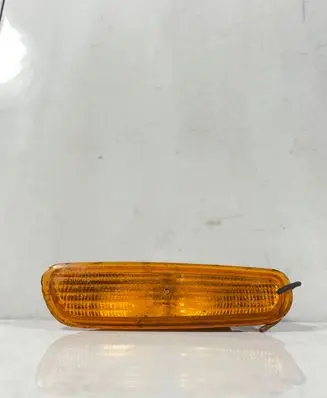 Volvo S40, V40 Front fender indicator light 30613668