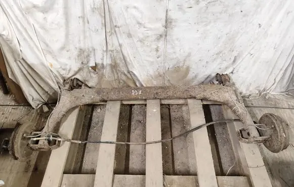 Rear axle beam