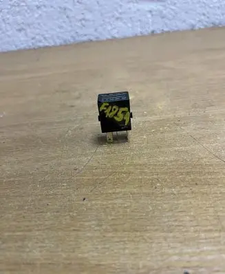 Mercedes-Benz ML W164 Other relay 0025421219 F1851