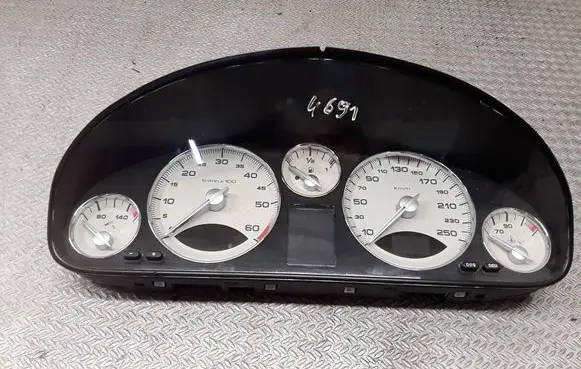 Peugeot 607 Speedometer (instrument cluster) 9649507580