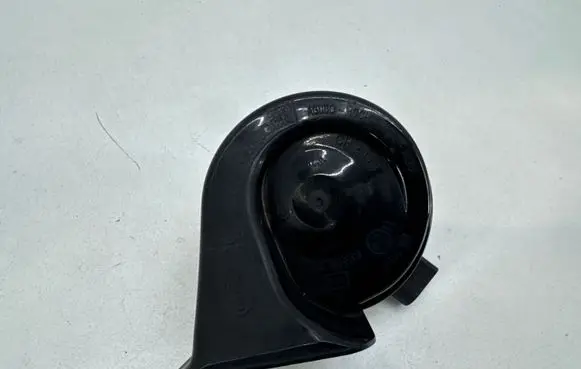 BMW 5 F10 F11 Horn signal 703881157
