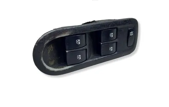 Renault Megane II Electric window control switch 156018070KASACJ 156018070