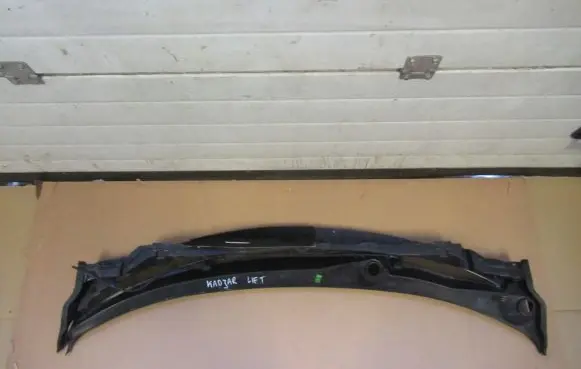 Renault Kadjar Wiper trim